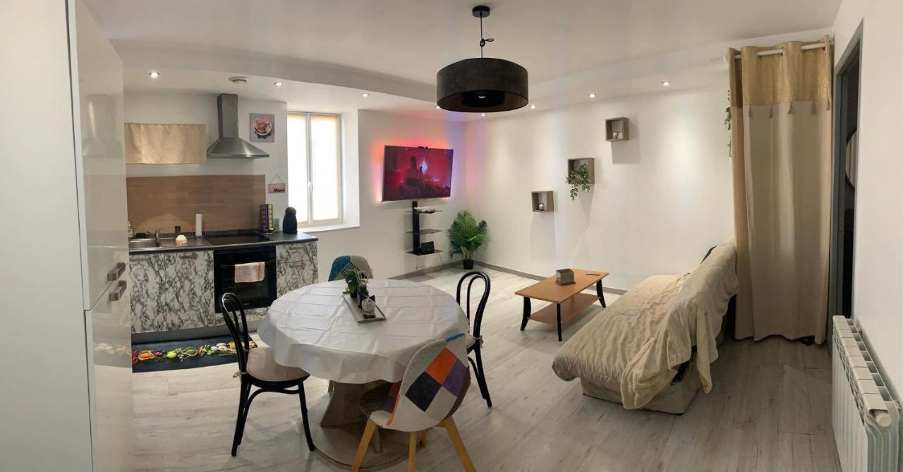 T2 Cosy Matelas 5* / Ecran Plat Qled Mâcon Exteriör bild