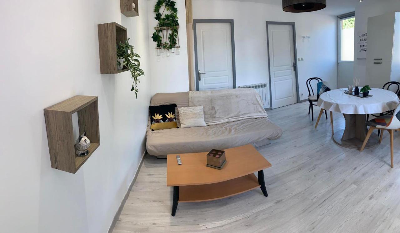 T2 Cosy Matelas 5* / Ecran Plat Qled Mâcon Exteriör bild