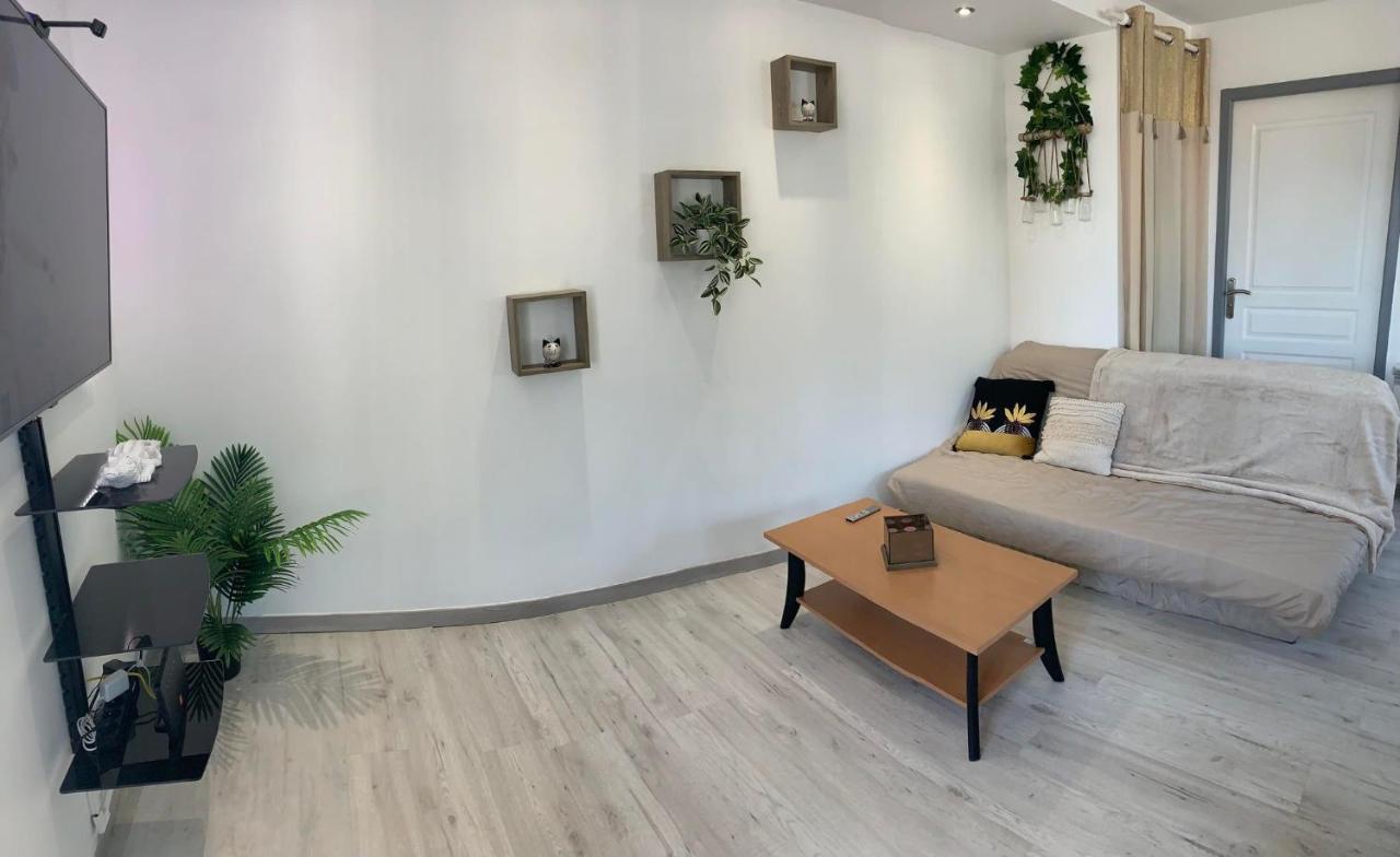T2 Cosy Matelas 5* / Ecran Plat Qled Mâcon Exteriör bild